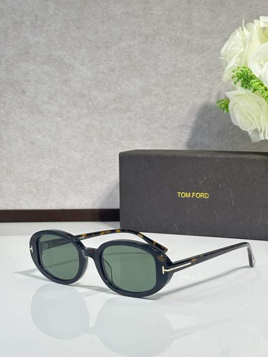 Picture of Tom Ford Sunglasses _SKUfw76439841fw